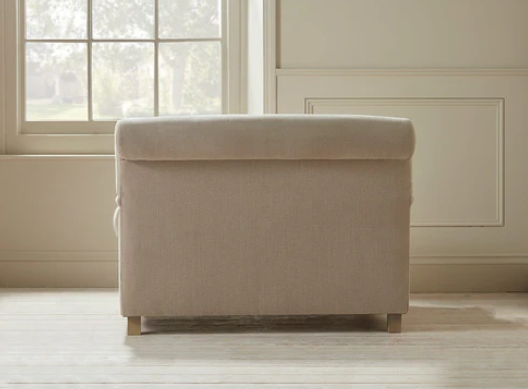 Emiko Loveseat