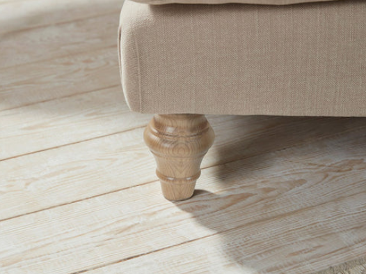 Emiko Loveseat