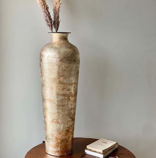 Sequena Iron Vase