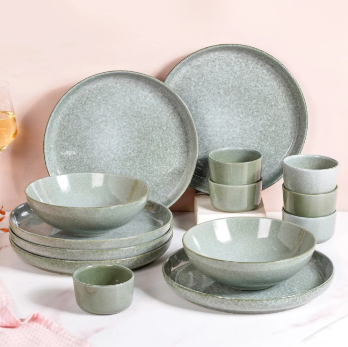 Sera Sage Green 14 Piece Ceramic Dinner Set