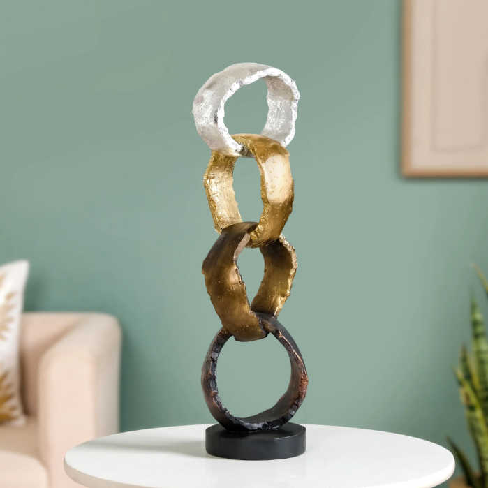 Luxe Linked Hoops Decor